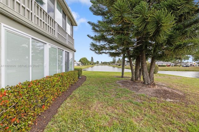 72 Monaco B 72, Delray Beach, FL 33446