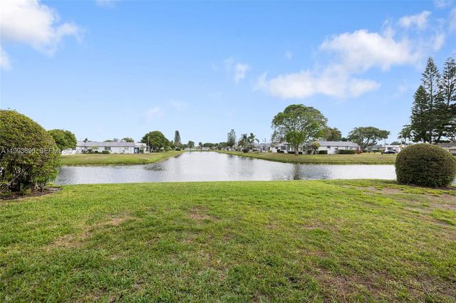 72 Monaco B 72, Delray Beach, FL 33446