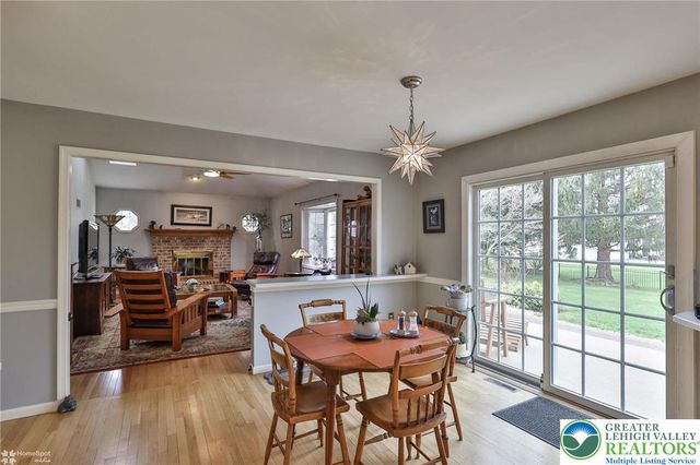 3277 Marchant Drive, Bethlehem City, PA 18017