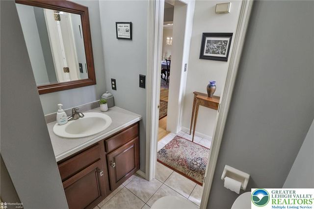 3277 Marchant Drive, Bethlehem City, PA 18017