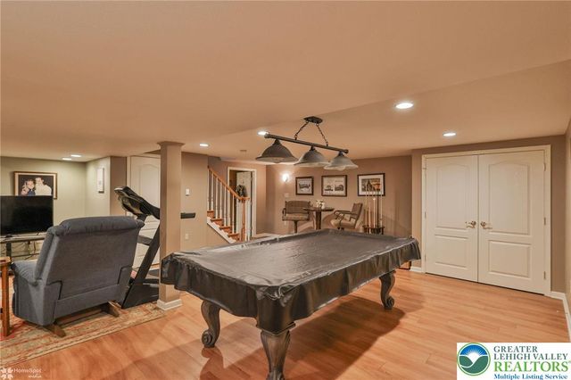 3277 Marchant Drive, Bethlehem City, PA 18017