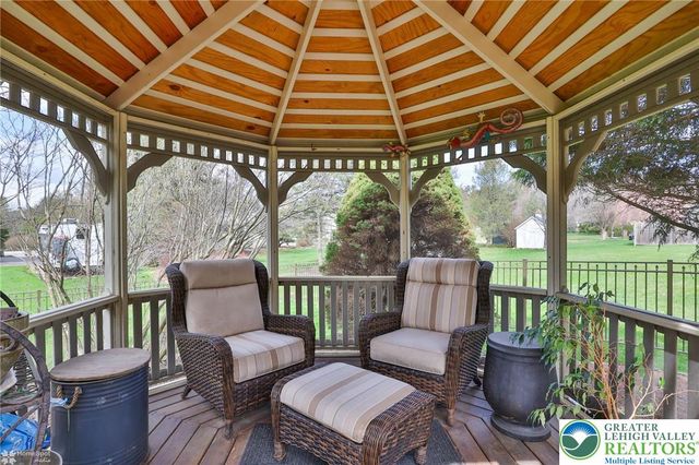 3277 Marchant Drive, Bethlehem City, PA 18017