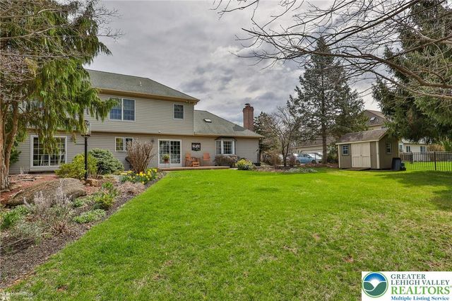 3277 Marchant Drive, Bethlehem City, PA 18017