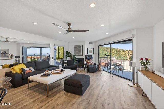 911 Vallecito Drive, Ventura, CA 93001