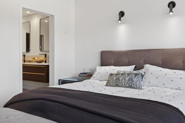 911 Vallecito Drive, Ventura, CA 93001