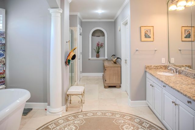 408 Kelly Plantation 410, Destin, FL 32541