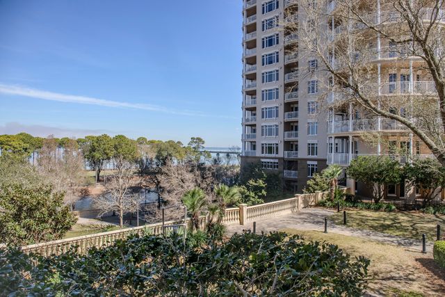 408 Kelly Plantation 410, Destin, FL 32541