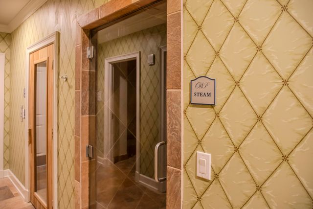 408 Kelly Plantation 410, Destin, FL 32541