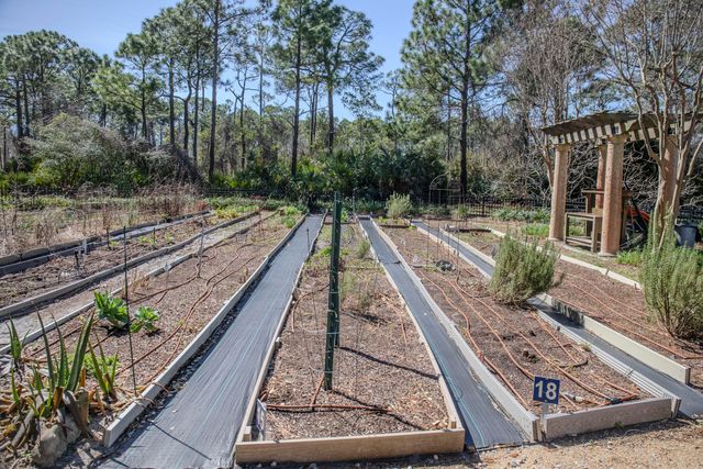 408 Kelly Plantation 410, Destin, FL 32541