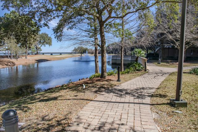 408 Kelly Plantation 410, Destin, FL 32541
