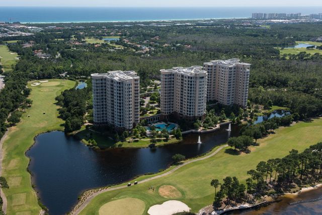 408 Kelly Plantation 410, Destin, FL 32541