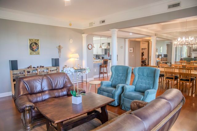 408 Kelly Plantation 410, Destin, FL 32541