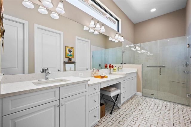 7041 Edison Place, Palm Beach Gardens, FL 33418