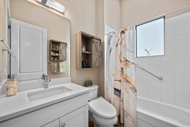 7041 Edison Place, Palm Beach Gardens, FL 33418