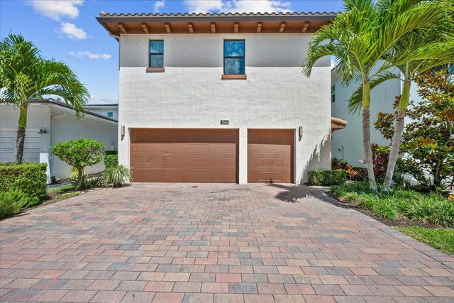 7041 Edison Place, Palm Beach Gardens, FL 33418