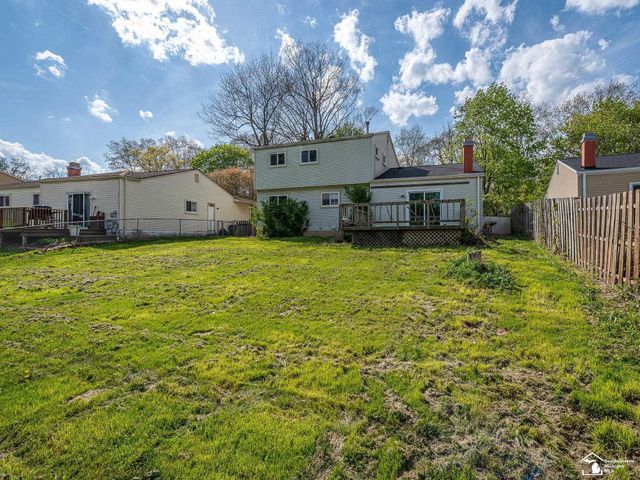 1790 Hamlet Drive, Ypsilanti, MI 48198