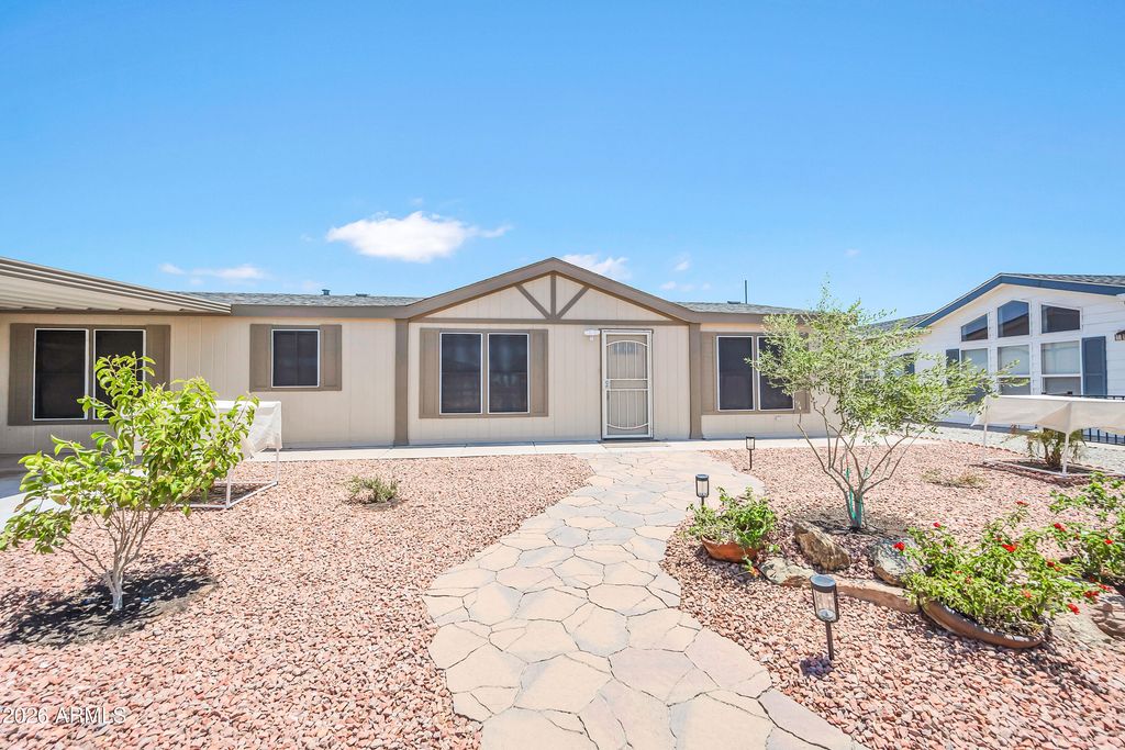 40571 N CLUBHOUSE Street, San Tan Valley, AZ 85140 — exterior