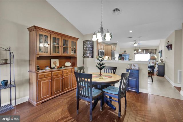 104 GOLDENFIELD DR, Lancaster, PA 17603