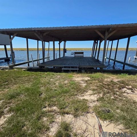 2443 S Madison Rd, Montegut, LA 70377