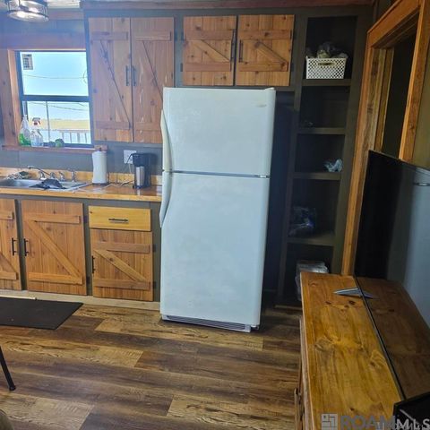 2443 S Madison Rd, Montegut, LA 70377