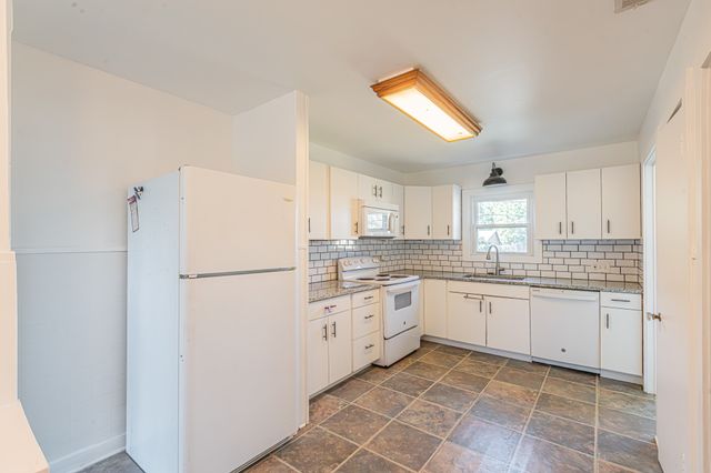 1002 W Sanford Street, Arlington, TX 76012
