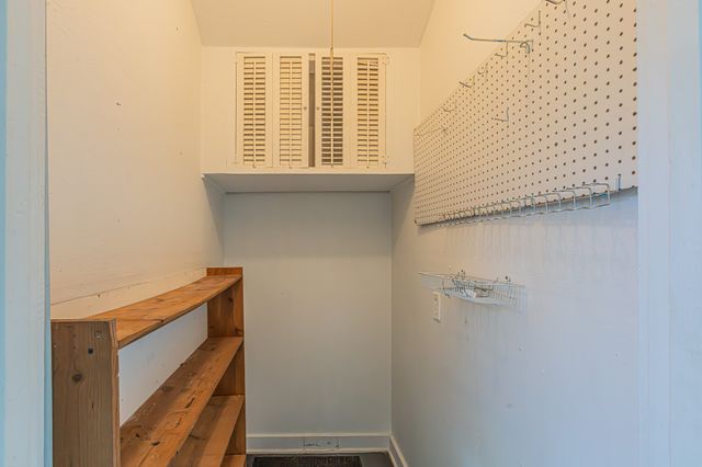 1002 W Sanford Street, Arlington, TX 76012