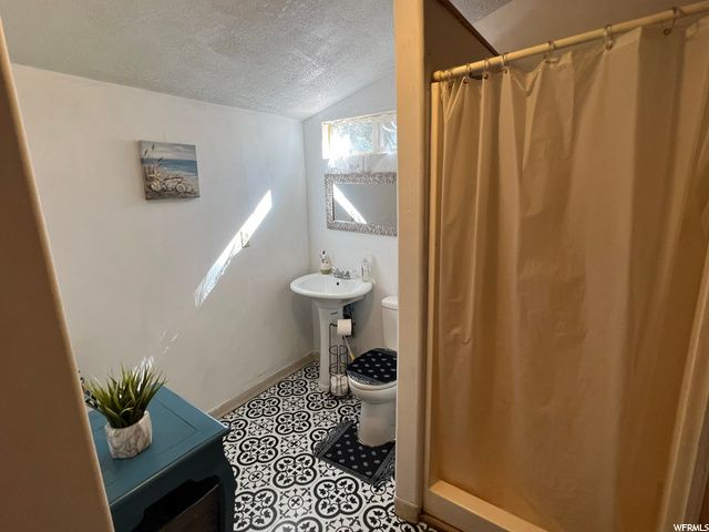 2852 PORTER AVE, Ogden, UT 84403