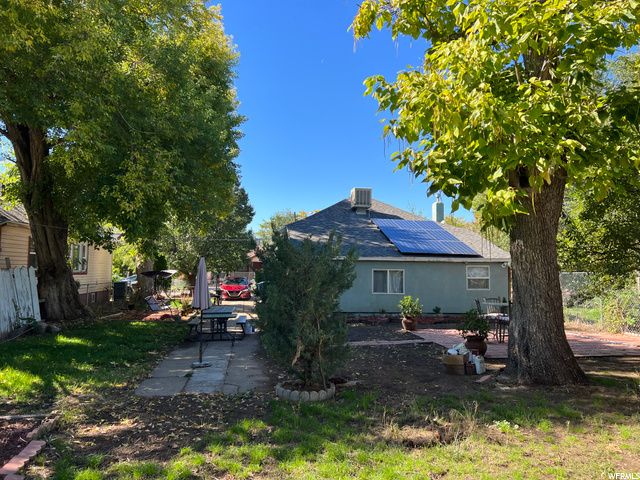 2852 PORTER AVE, Ogden, UT 84403
