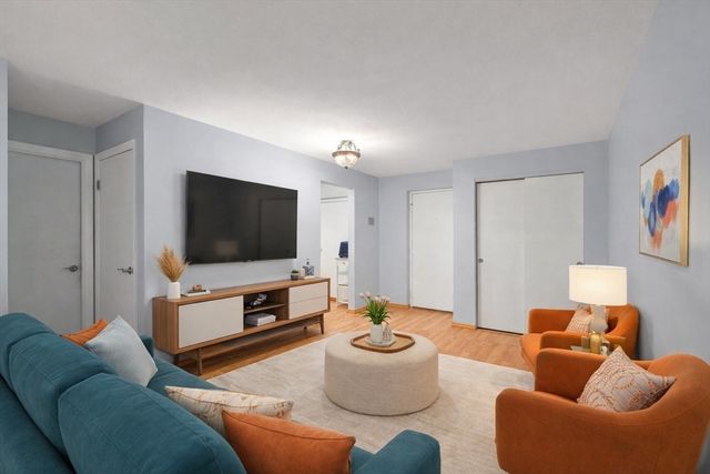 297 Main St 3, Medford, MA 02155