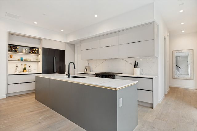 4347 Bonham Street, Dallas, TX 75229