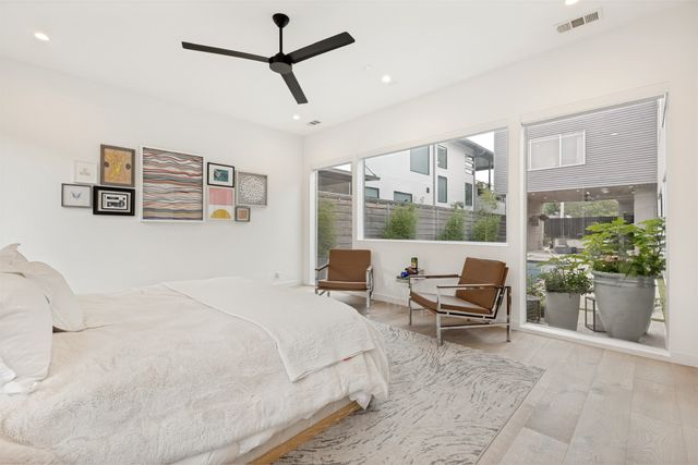 4347 Bonham Street, Dallas, TX 75229