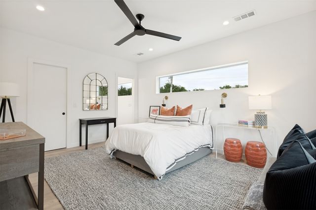 4347 Bonham Street, Dallas, TX 75229