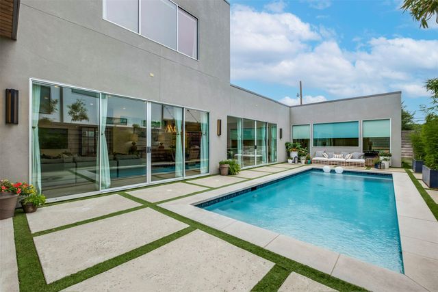 4347 Bonham Street, Dallas, TX 75229