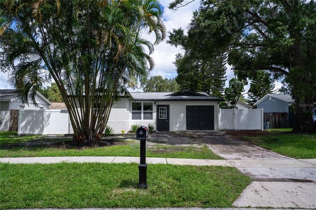 9111 109TH AVENUE, Seminole, FL 33777