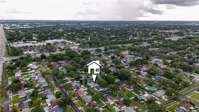 9111 109TH AVENUE, Seminole, FL 33777