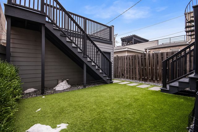 1720 N WINCHESTER Avenue, Chicago, IL 60622