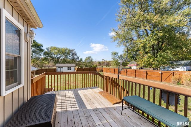 225 CARROLL Street, Colona, IL 61241