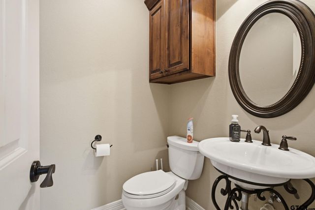 321 Katima Ln, Bullard, TX 75757