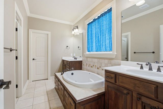321 Katima Ln, Bullard, TX 75757
