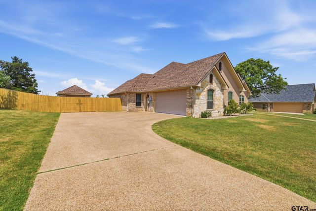 321 Katima Ln, Bullard, TX 75757