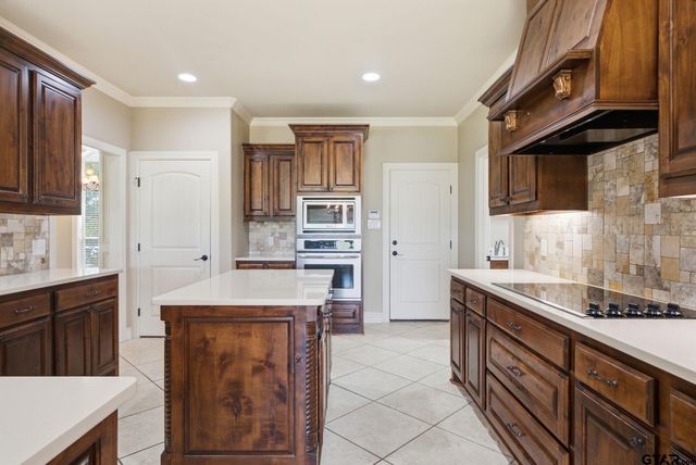 321 Katima Ln, Bullard, TX 75757