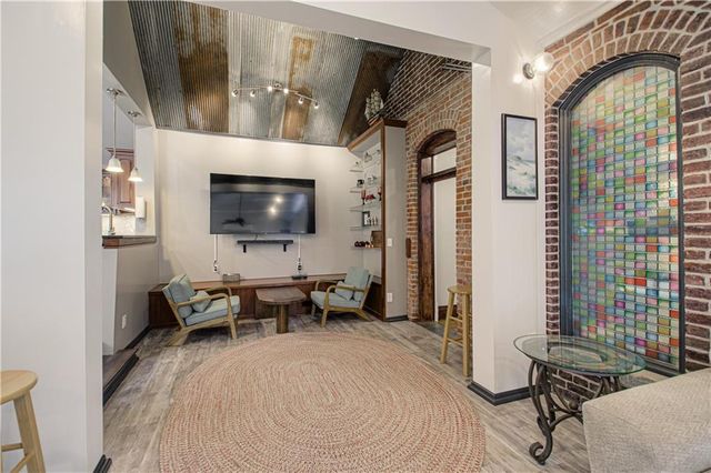 225 Groom Street, Liberty, MO 64068