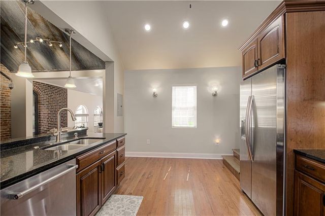 225 Groom Street, Liberty, MO 64068