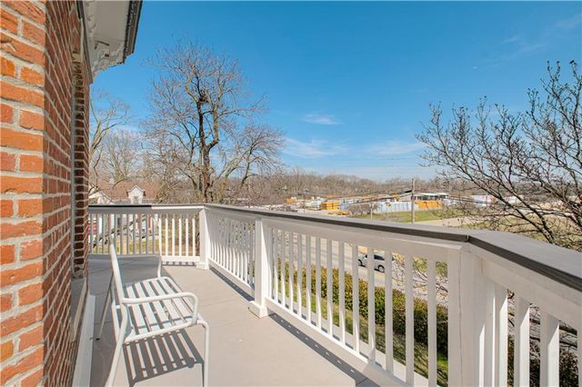 225 Groom Street, Liberty, MO 64068