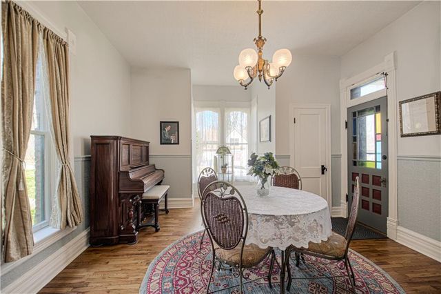 225 Groom Street, Liberty, MO 64068