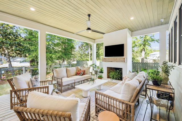 198 Ricker Avenue, Santa Rosa Beach, FL 32459