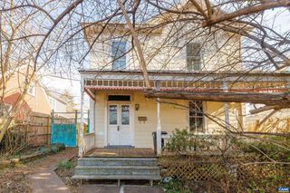 708 LOCUST AVE, Charlottesville, VA 22902