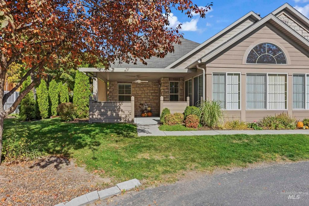 1442 N Mckinney Ln, Boise, ID 83704 photo 3