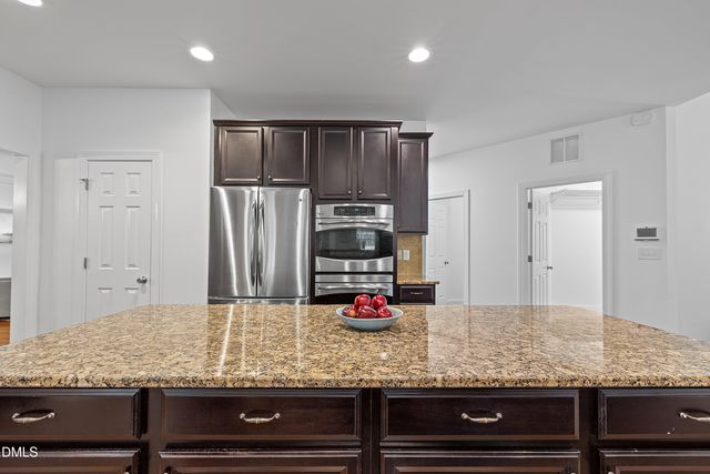 485 Legend Oaks Drive, Chapel Hill, NC 27517