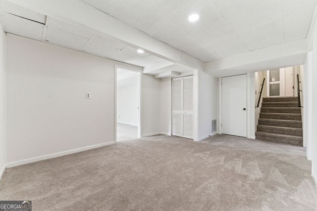 2704 Long Lake Drive NE, Roswell, GA 30075